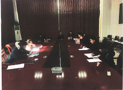 青年干部理论学习小组举行&ldquo;安全生产&rdquo;专题学习会